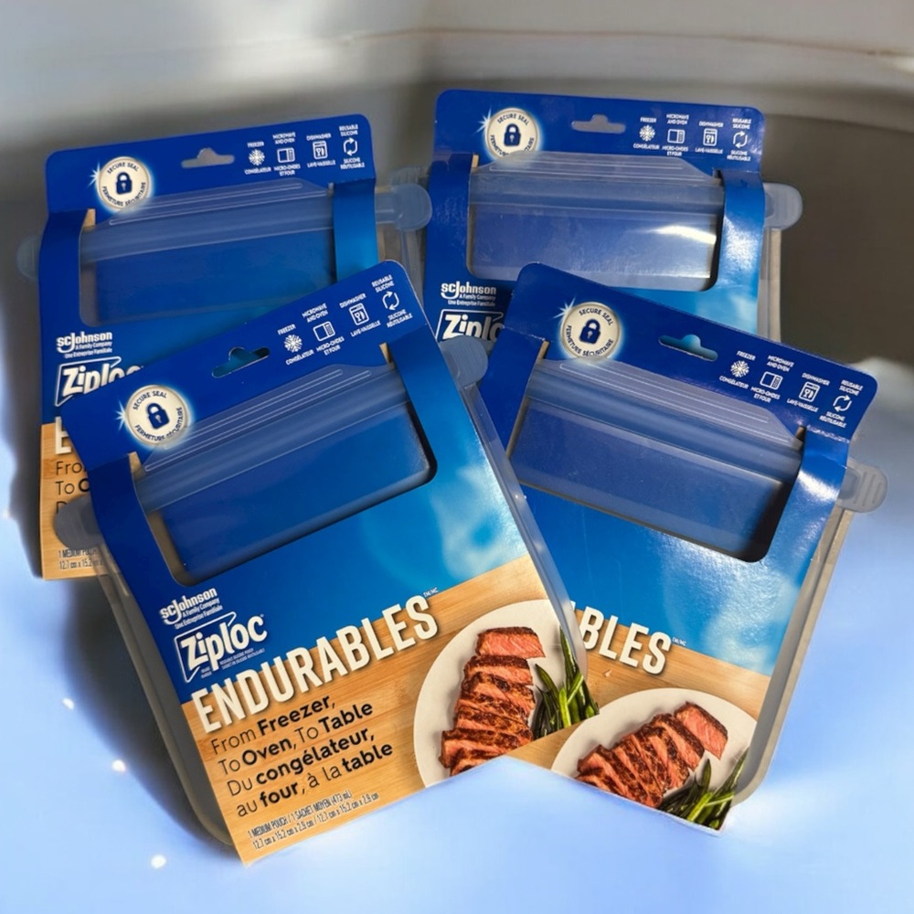 Lot of 4 Reusable Silicone ziplock spill proof container ziploc stashed pouch